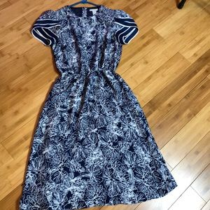 H&M floral dress Sz 4